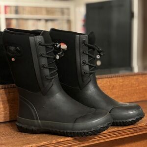 Bogs K Arcata Lace Snow / Rain Boots in Black